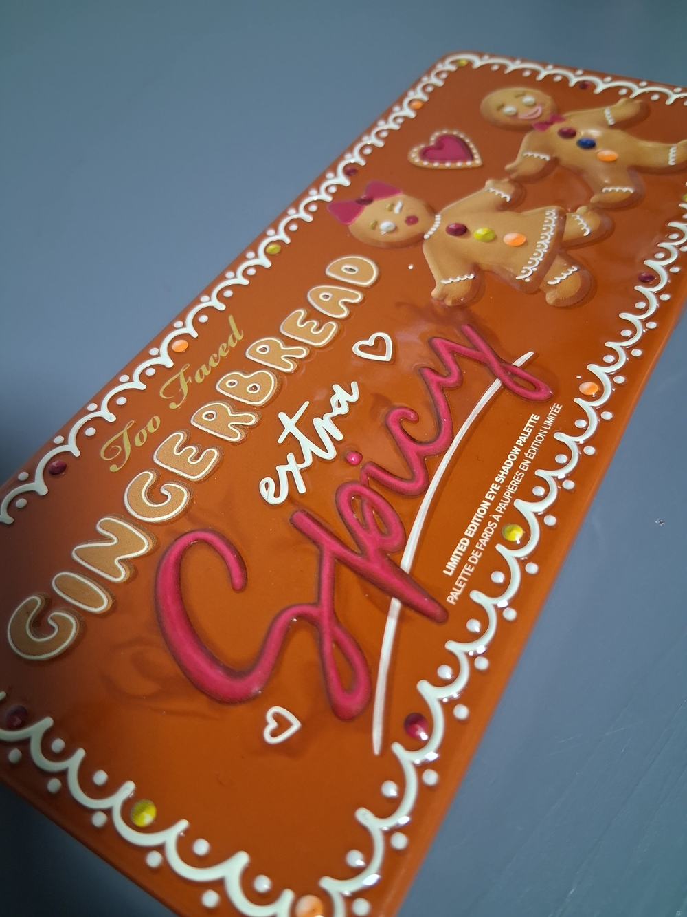 Too Faced Gingerbread Extra Spicy Eyeshadow Palette